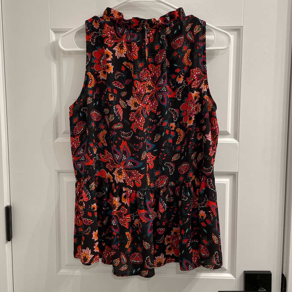 Loft sleeveless peplum top, size S - Picture 2 of 3
